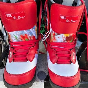 Vans snowboarding boots